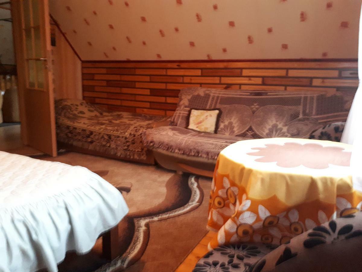 Olsik Apartment Bialowieza Bagian luar foto